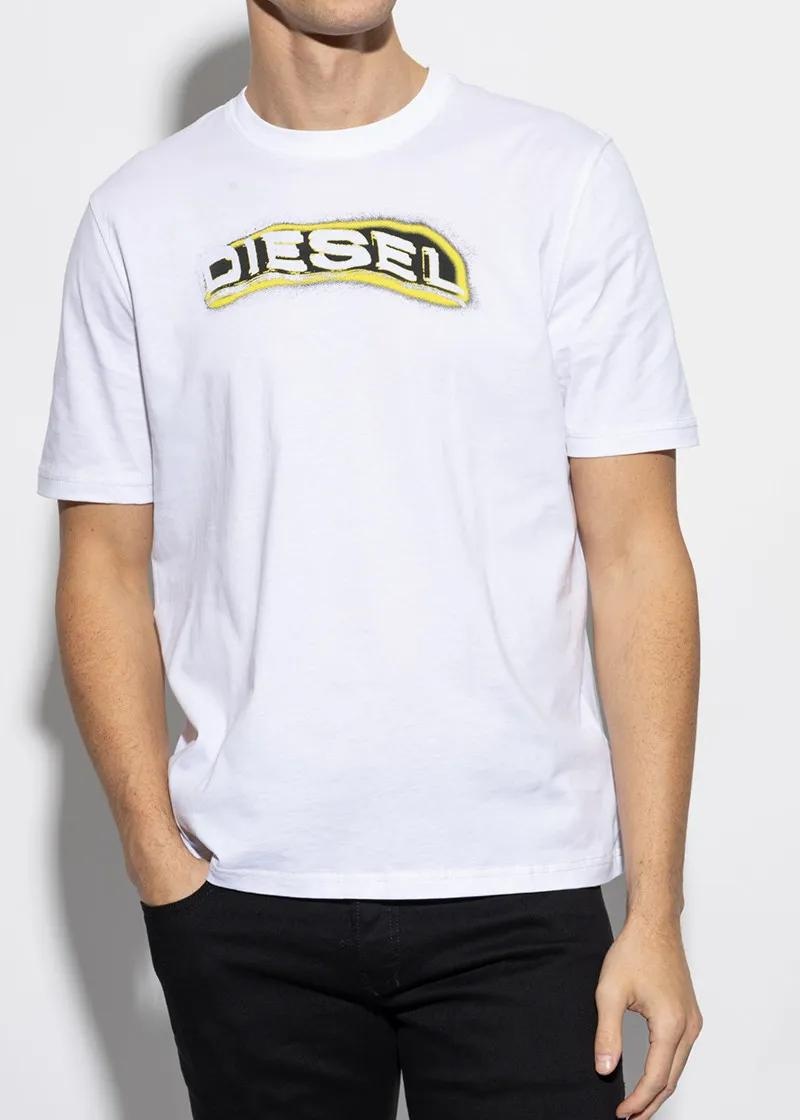 1759407576-150 1759407576-150