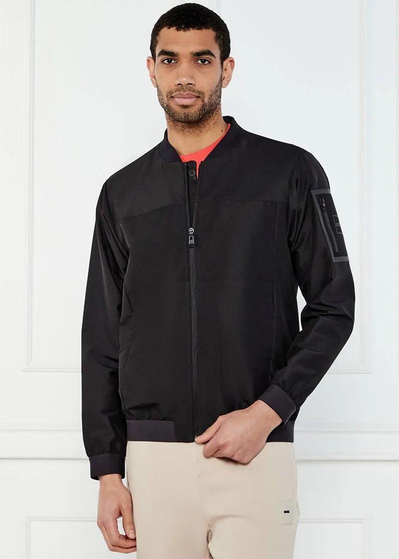 1759413348-107 1759413348-107