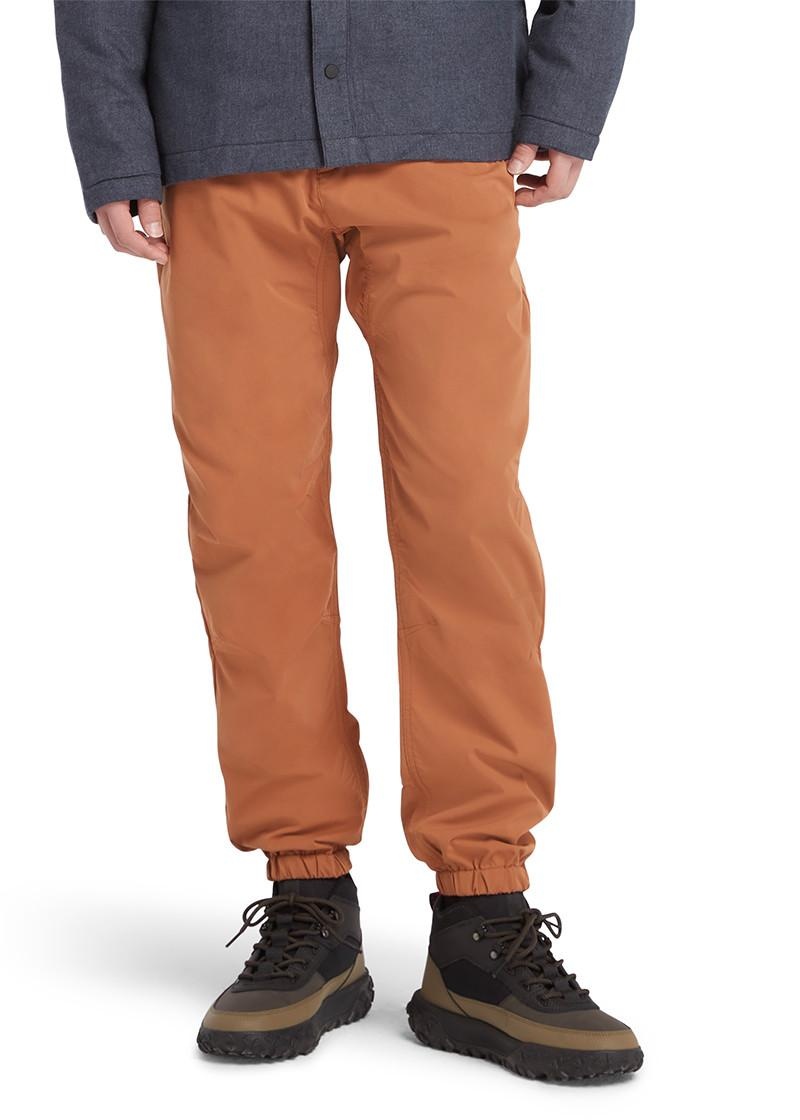 1759415945-58 1759415945-58