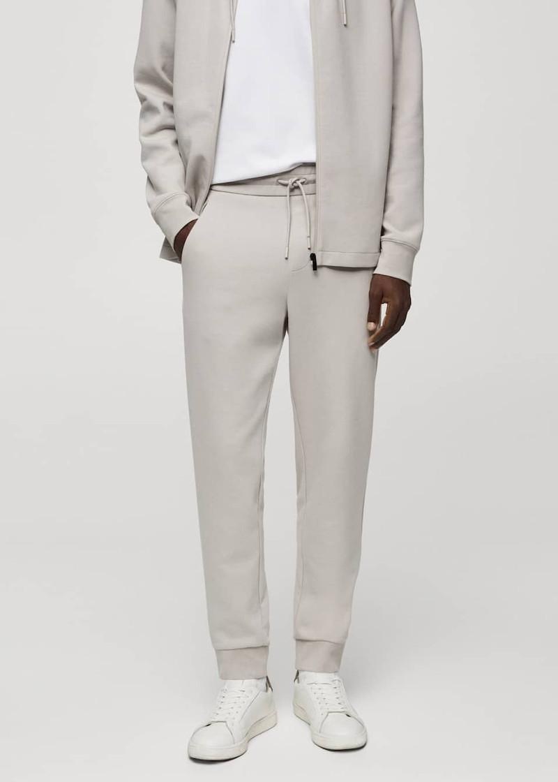 1759416085-114 1759416085-114