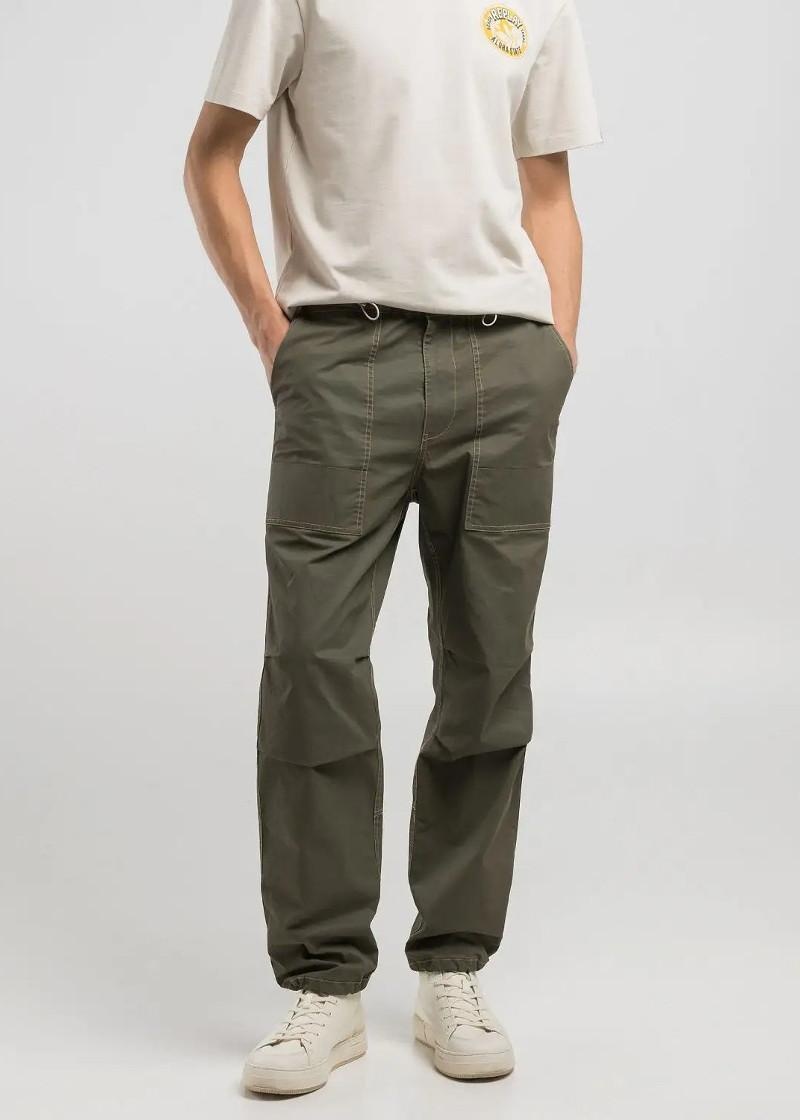 1759416335-213 1759416335-213