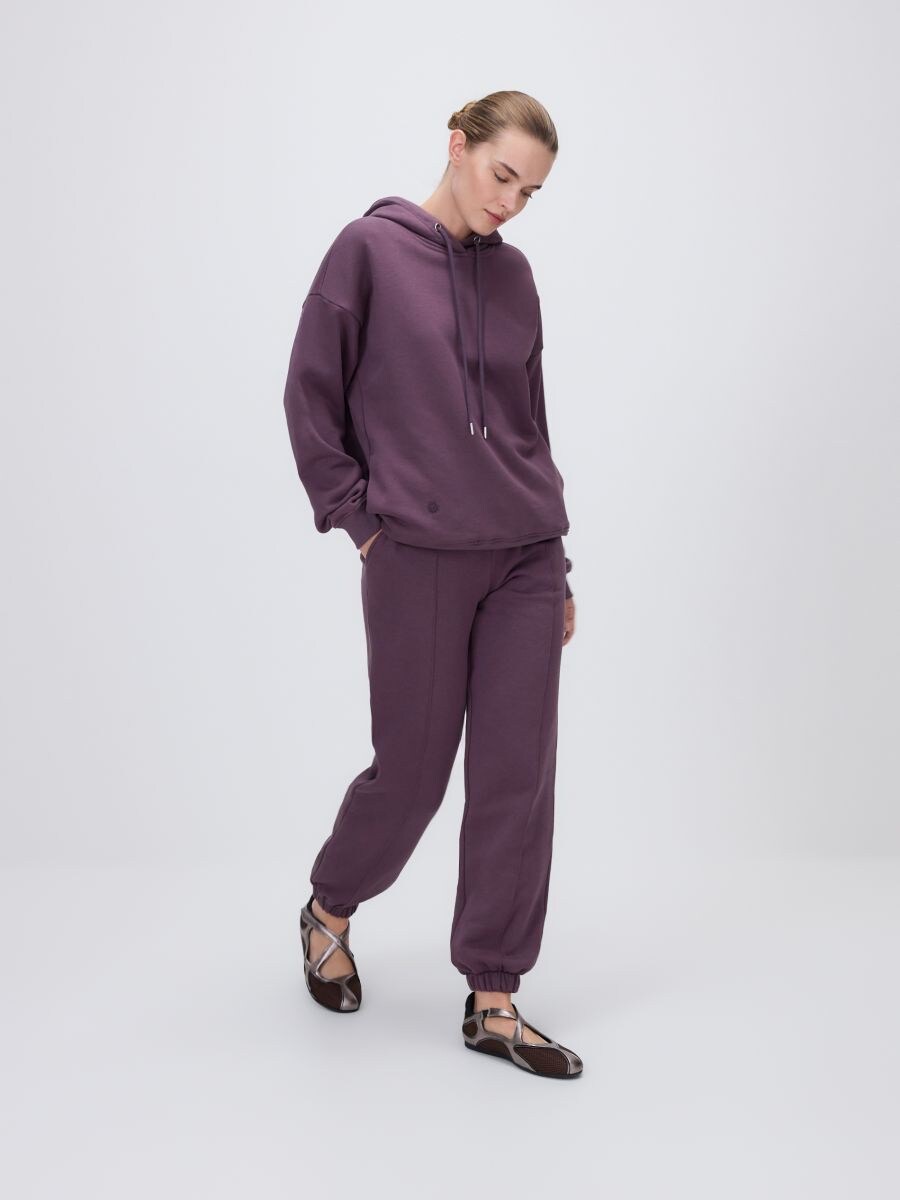 1759847042-485 1759847042-485