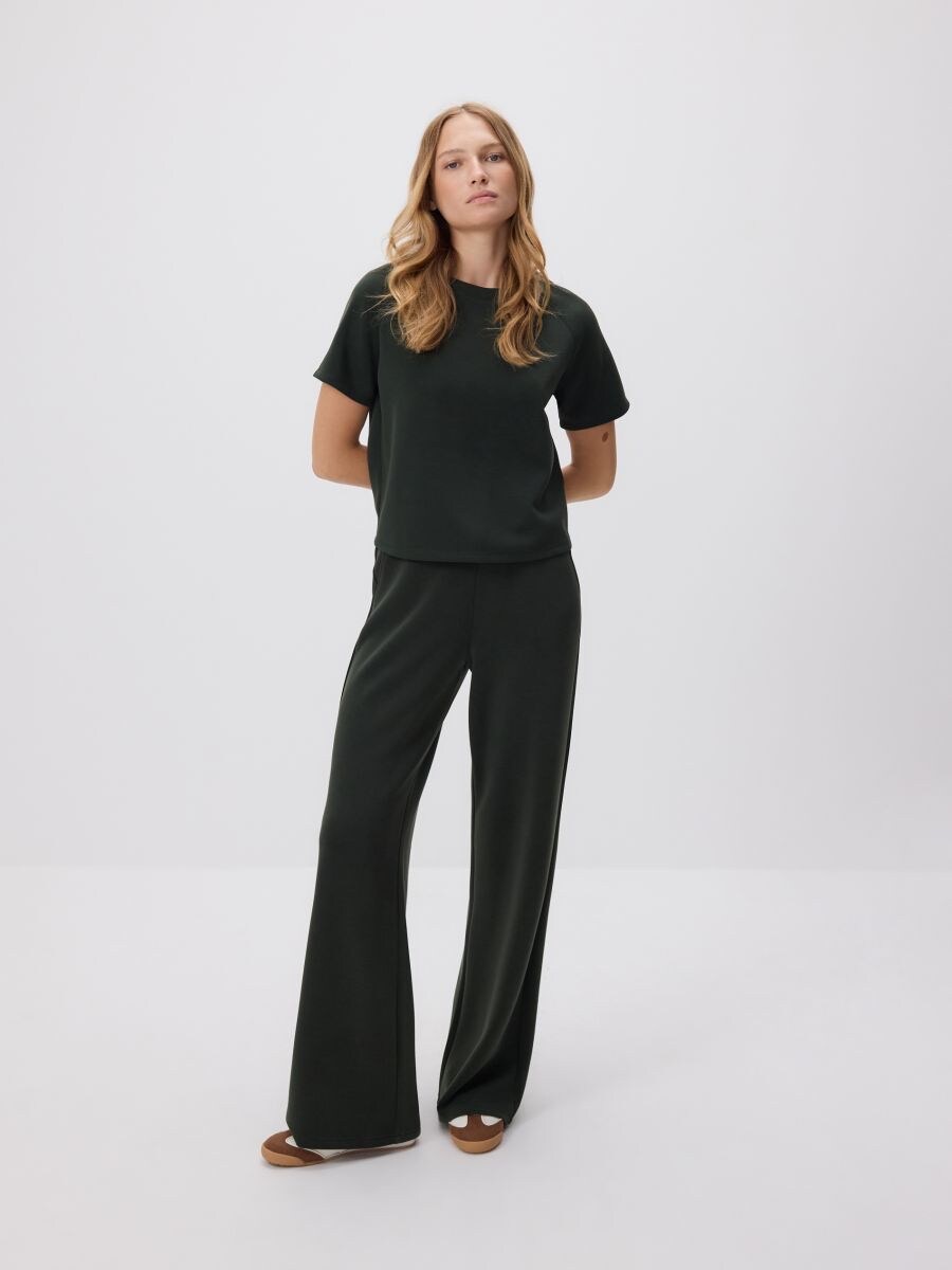 1759847198-536 1759847198-536