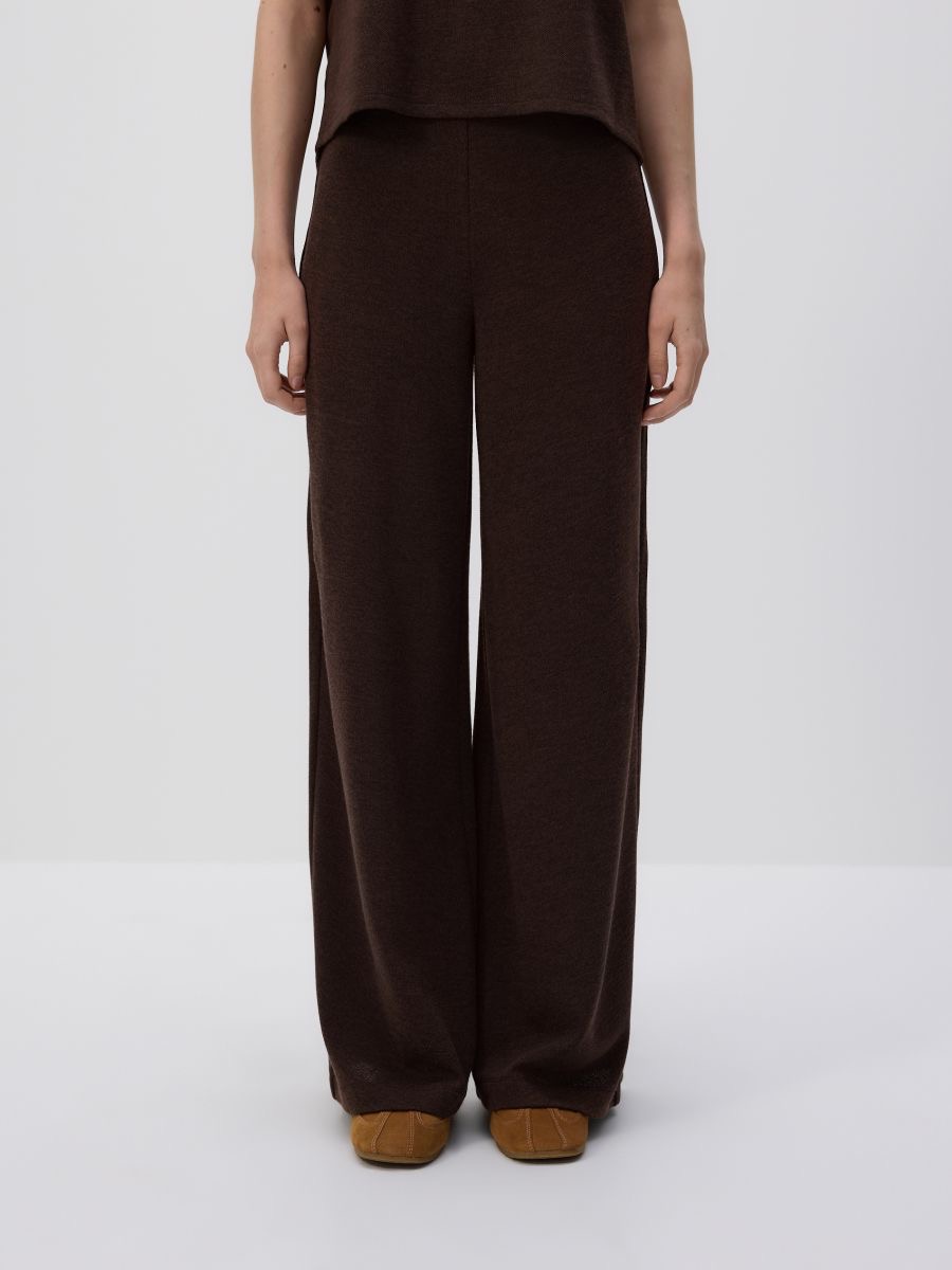 1759847393-599 1759847393-599