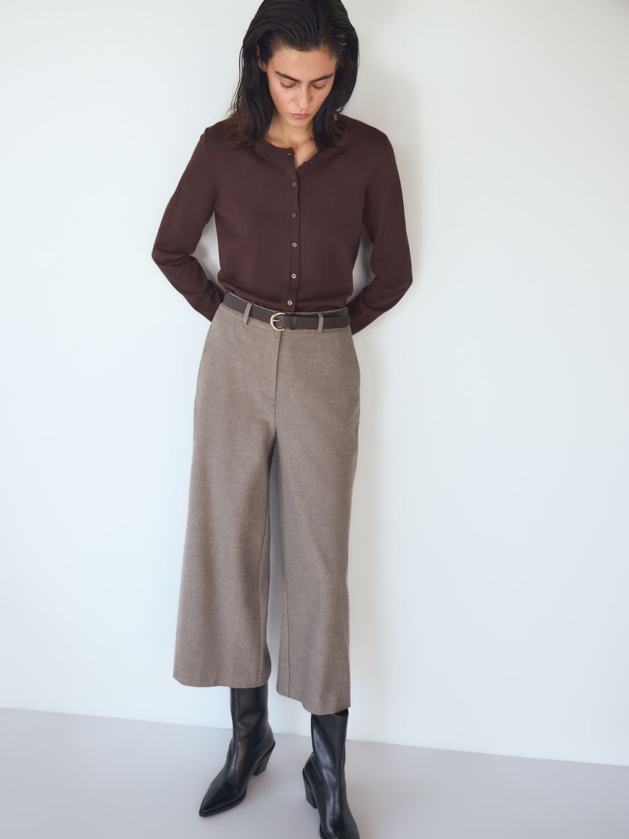 1759847585-661 1759847585-661