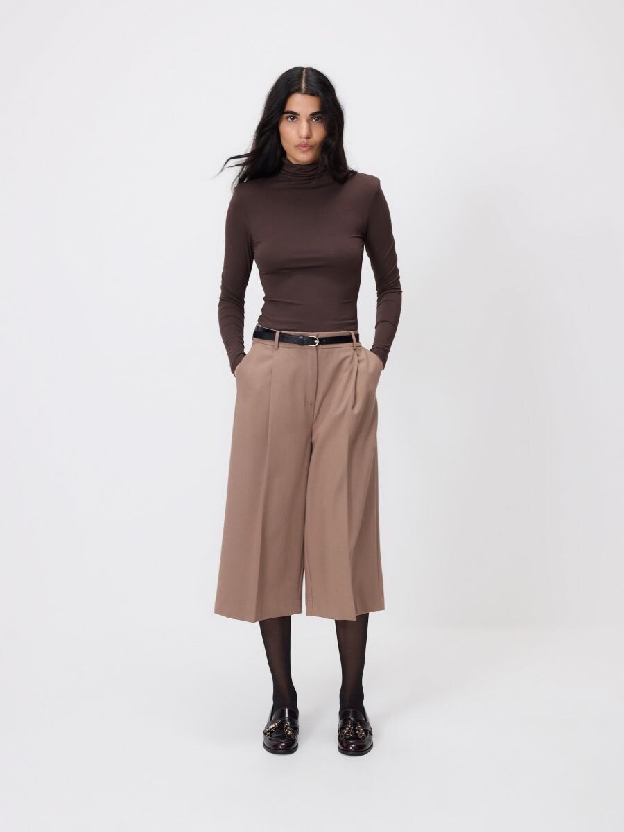 1759847641-669 1759847641-669