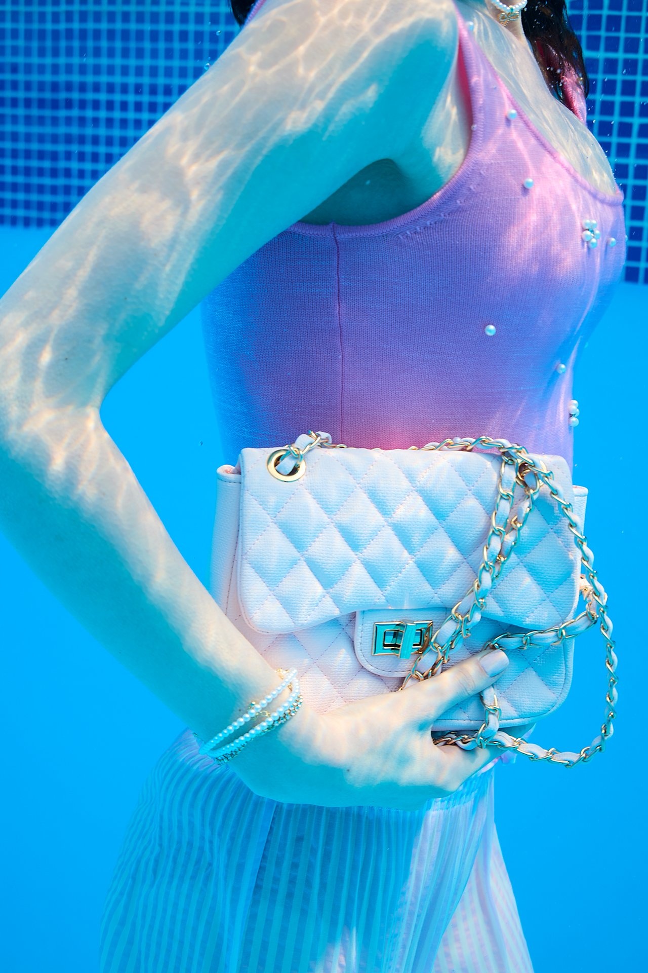 NY109-01_06_350_3429 NY109-01_06_350_3429