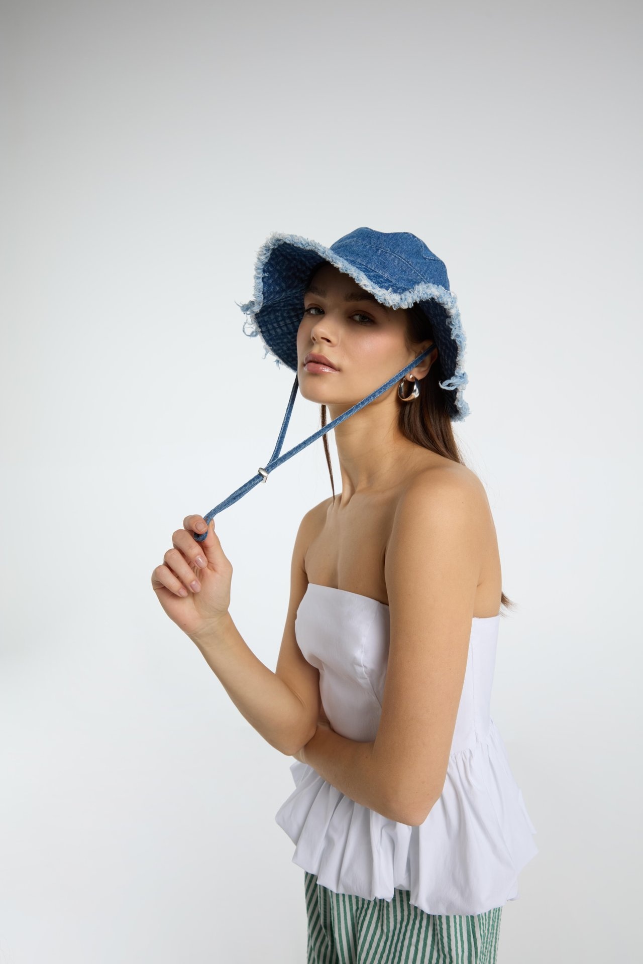 NY109-01_06_357_0372 NY109-01_06_357_0372