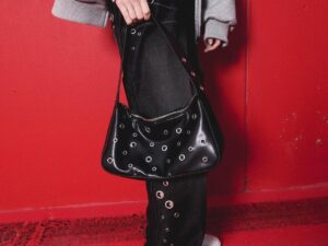 NY109-01_06_381_0032