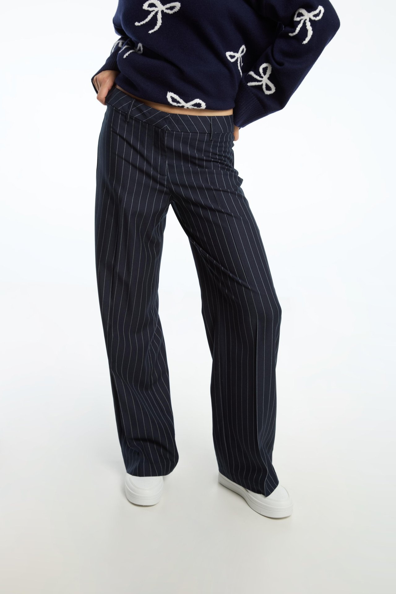 NY109-02_02_022_0677 NY109-02_02_022_0677