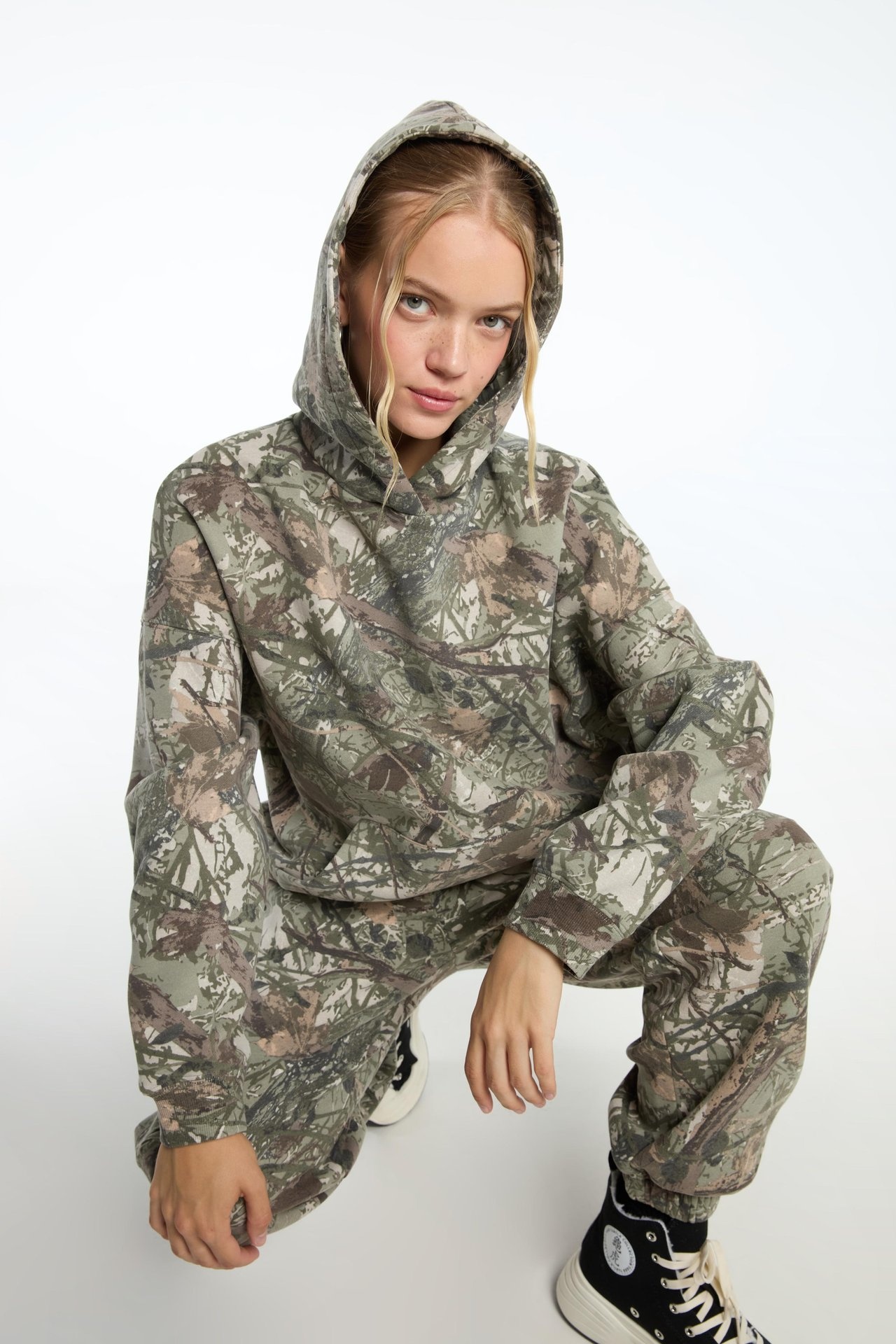 NY109-02_02_120_1159 NY109-02_02_120_1159