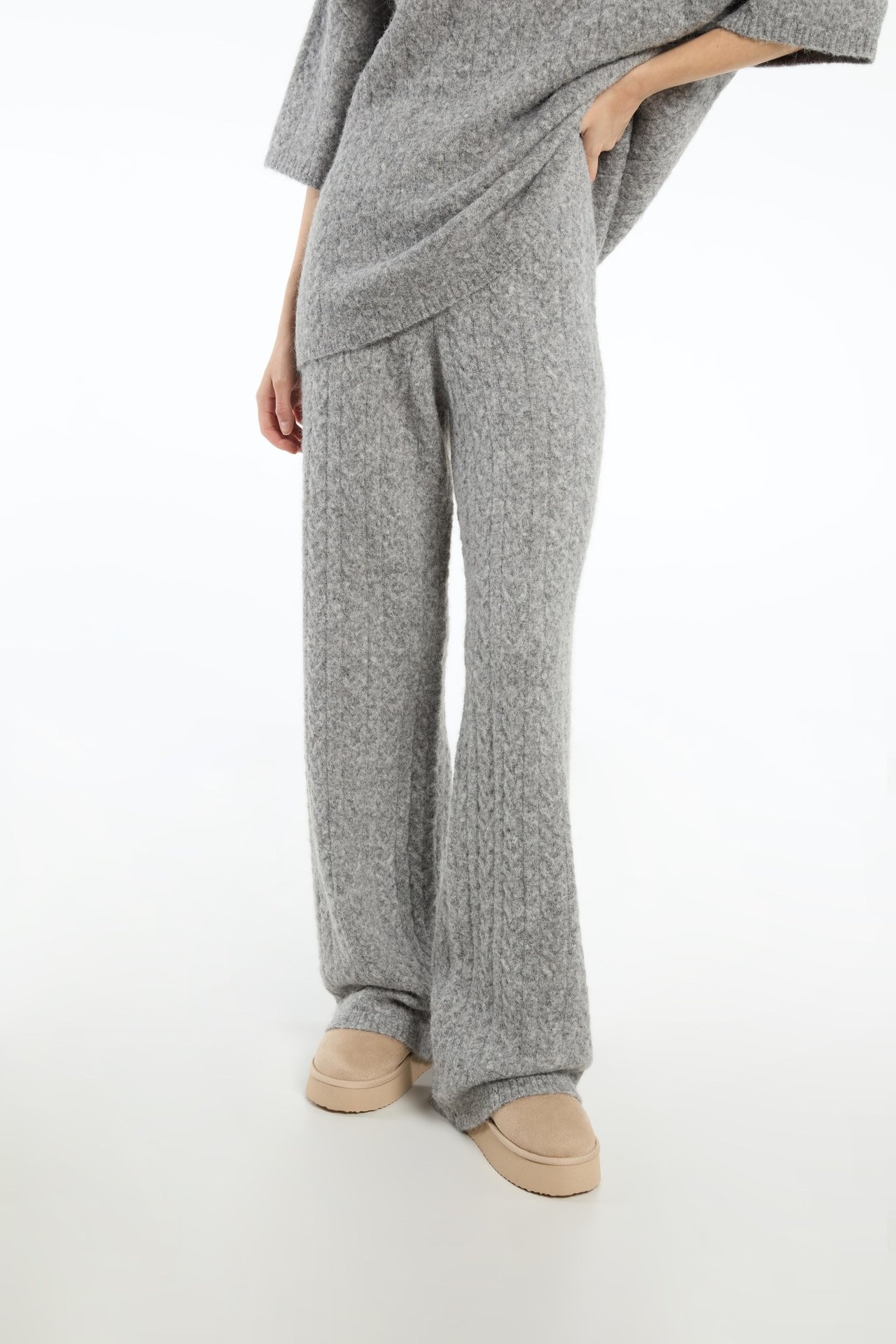 NY109-03_01_012_0608 NY109-03_01_012_0608