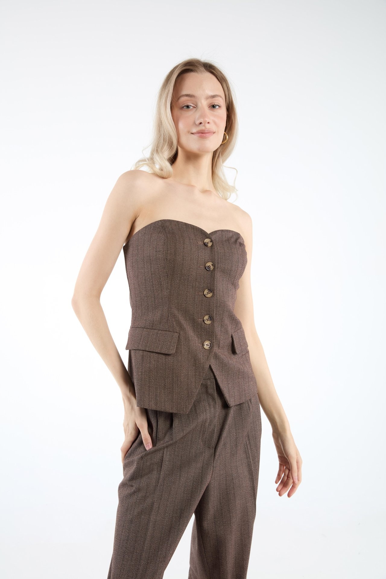 NY109-03_01_110_0043 NY109-03_01_110_0043