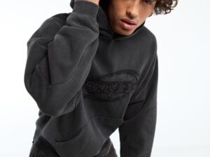 NY109-05_03_120_0869