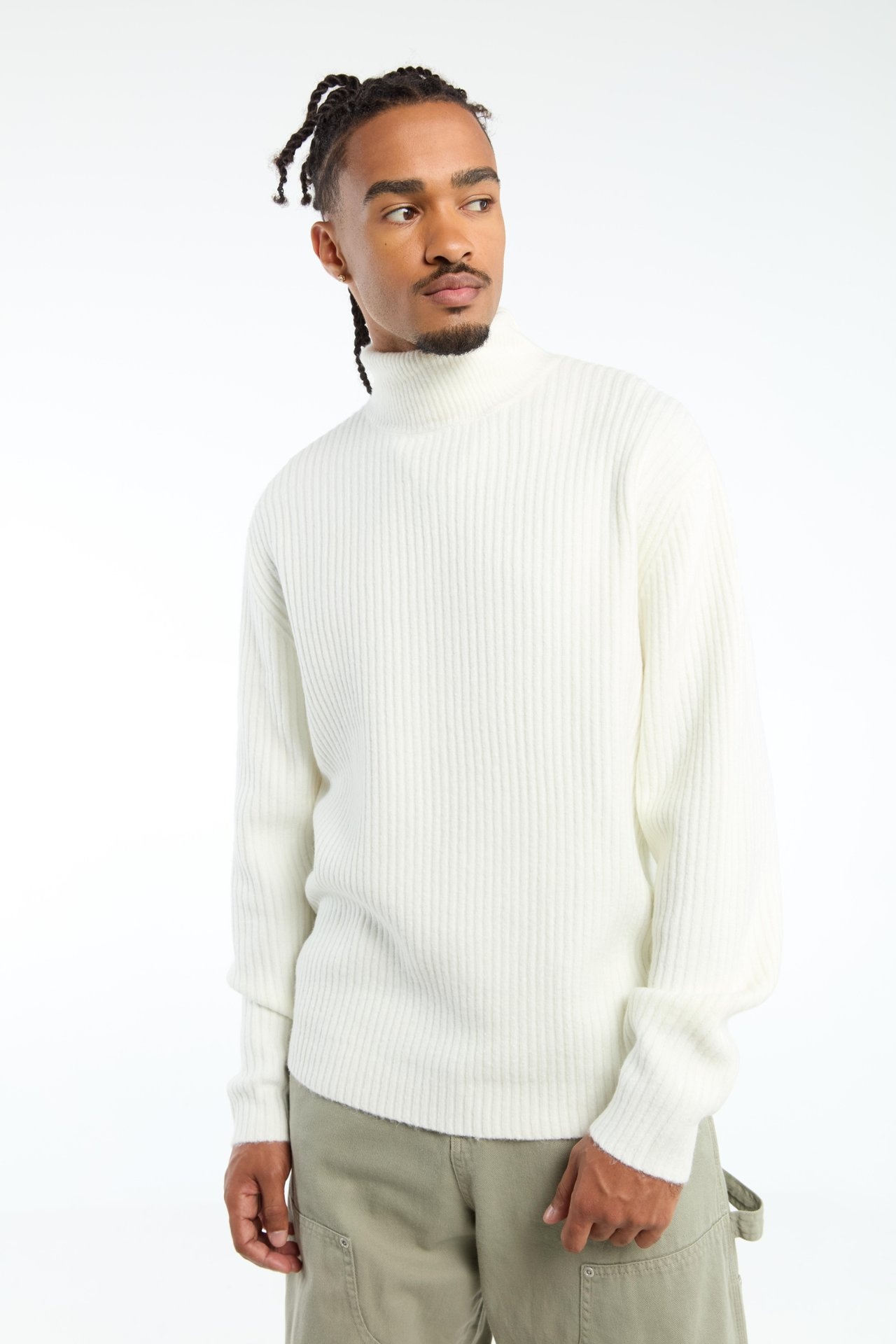 NY109-05_03_130_0285 NY109-05_03_130_0285