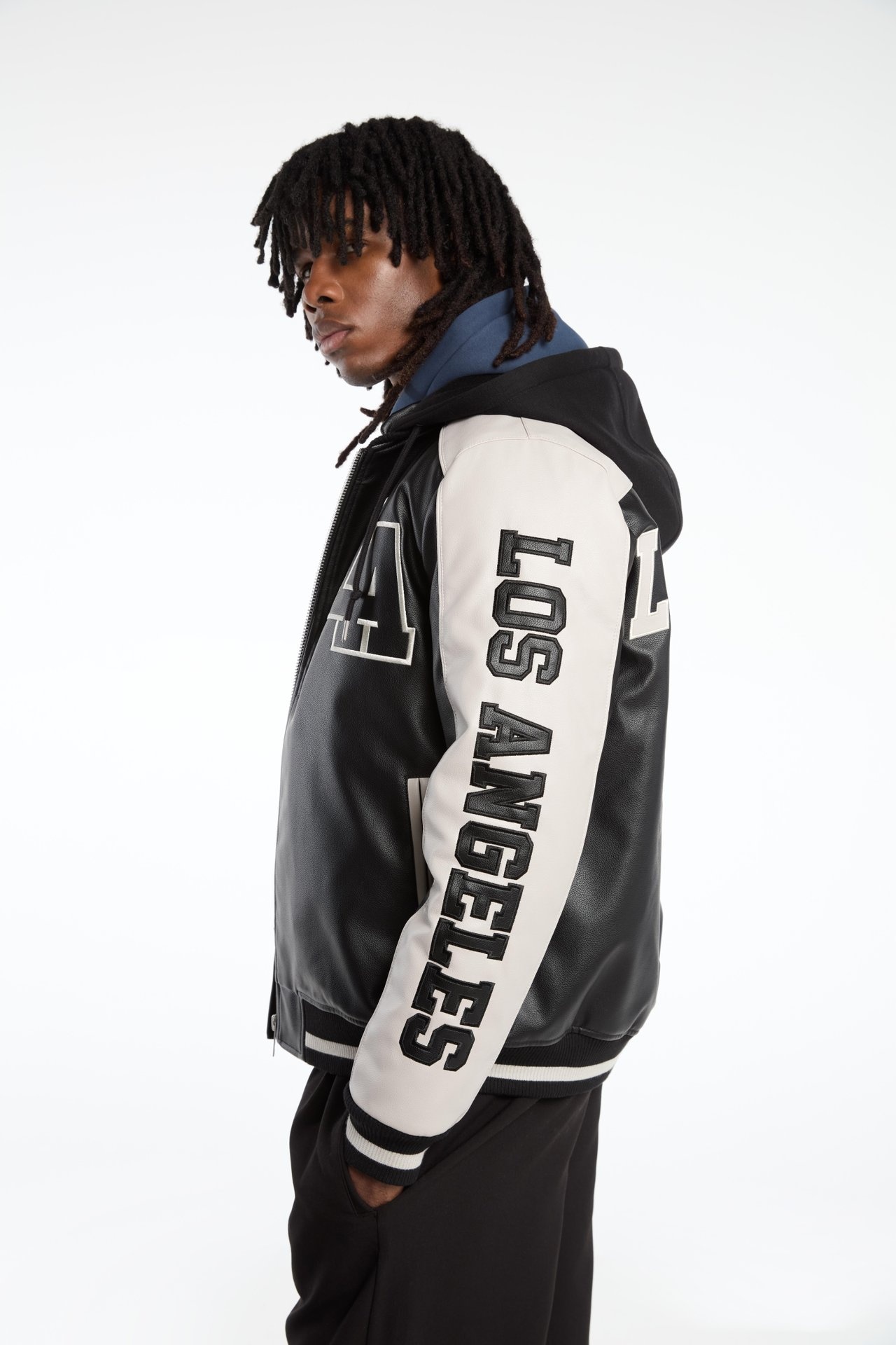 NY109-05_03_151_0009 NY109-05_03_151_0009