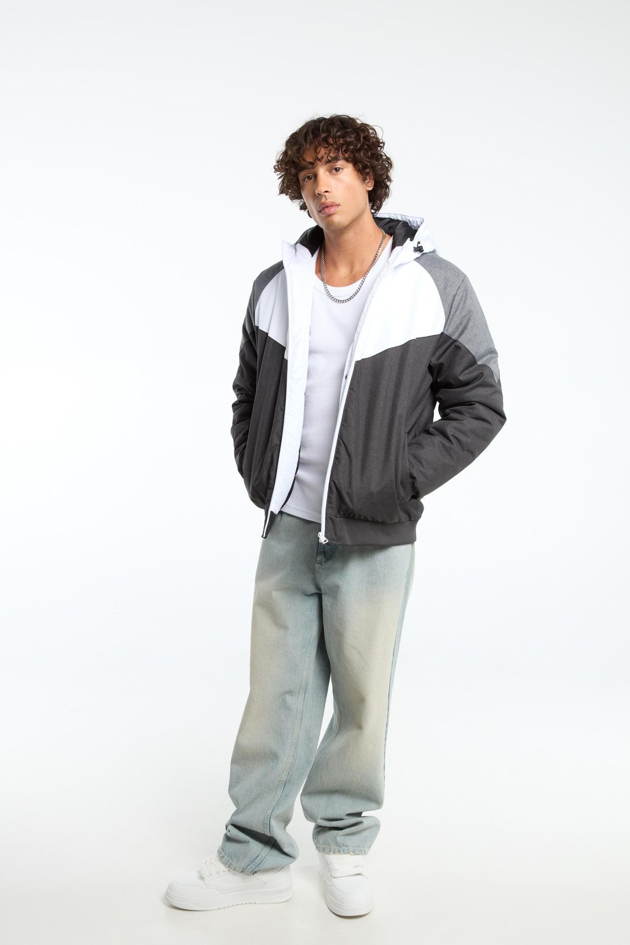 NY109-05_03_152_0952 NY109-05_03_152_0952