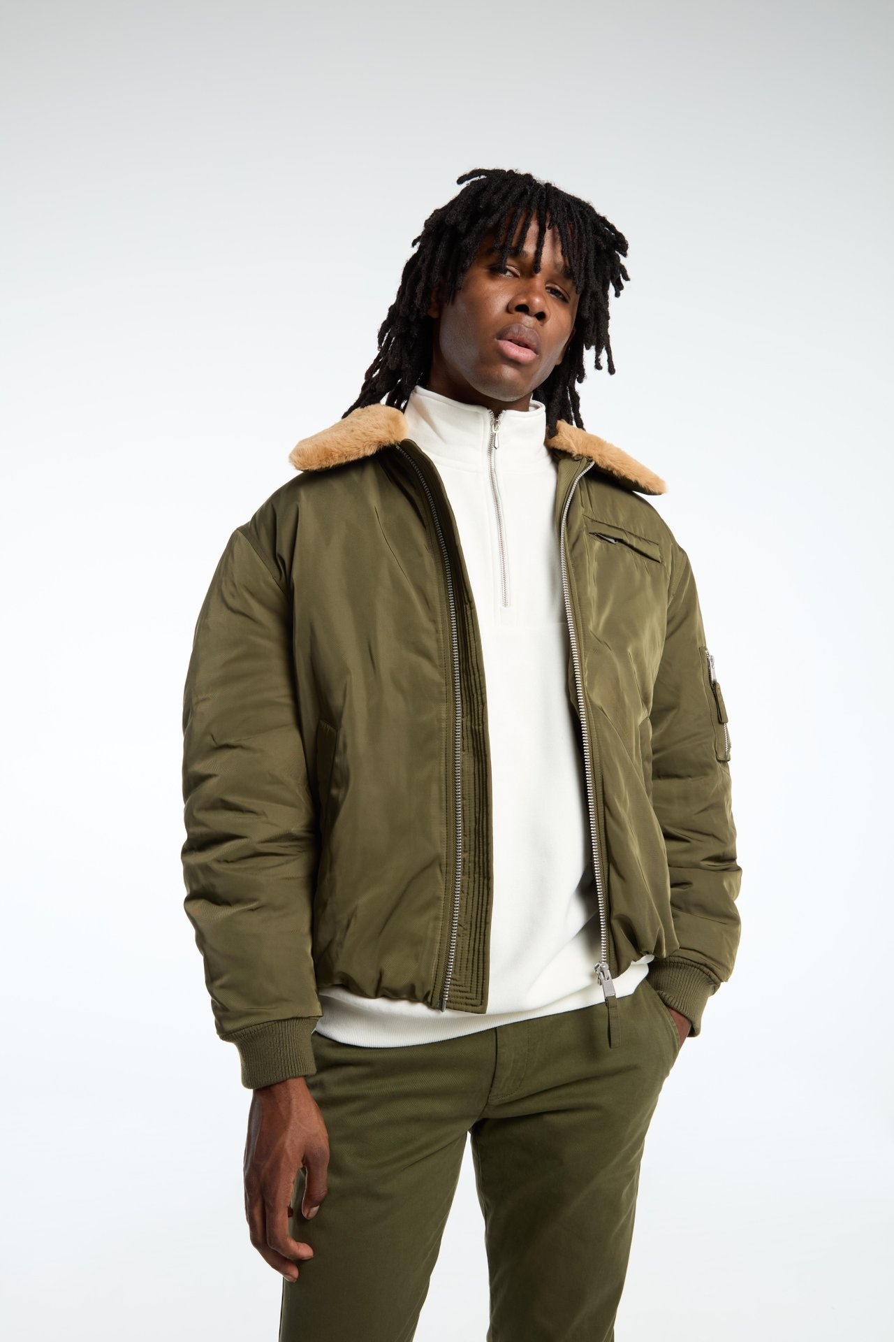 NY109-06_04_152_0642 NY109-06_04_152_0642